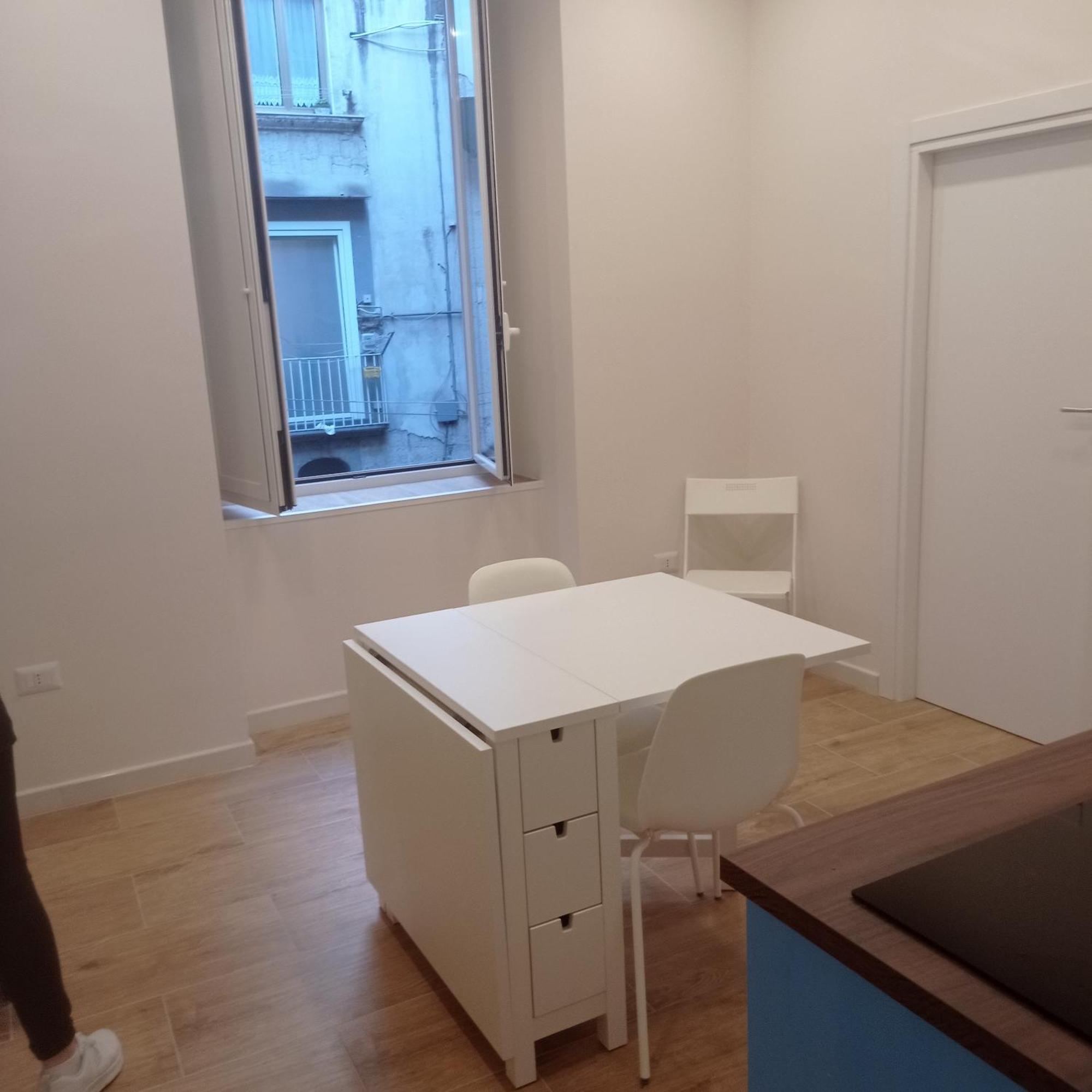Duomo Apartament'S Наполи Екстериор снимка